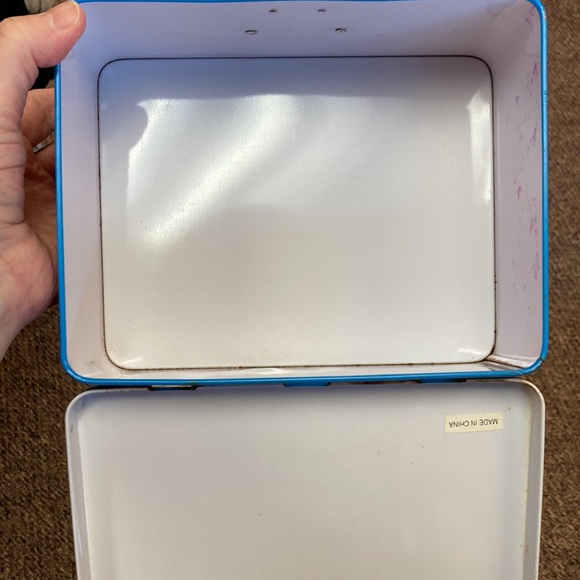 Madeline dolls lunchbox books DVD LOT - Picture 10 of 15